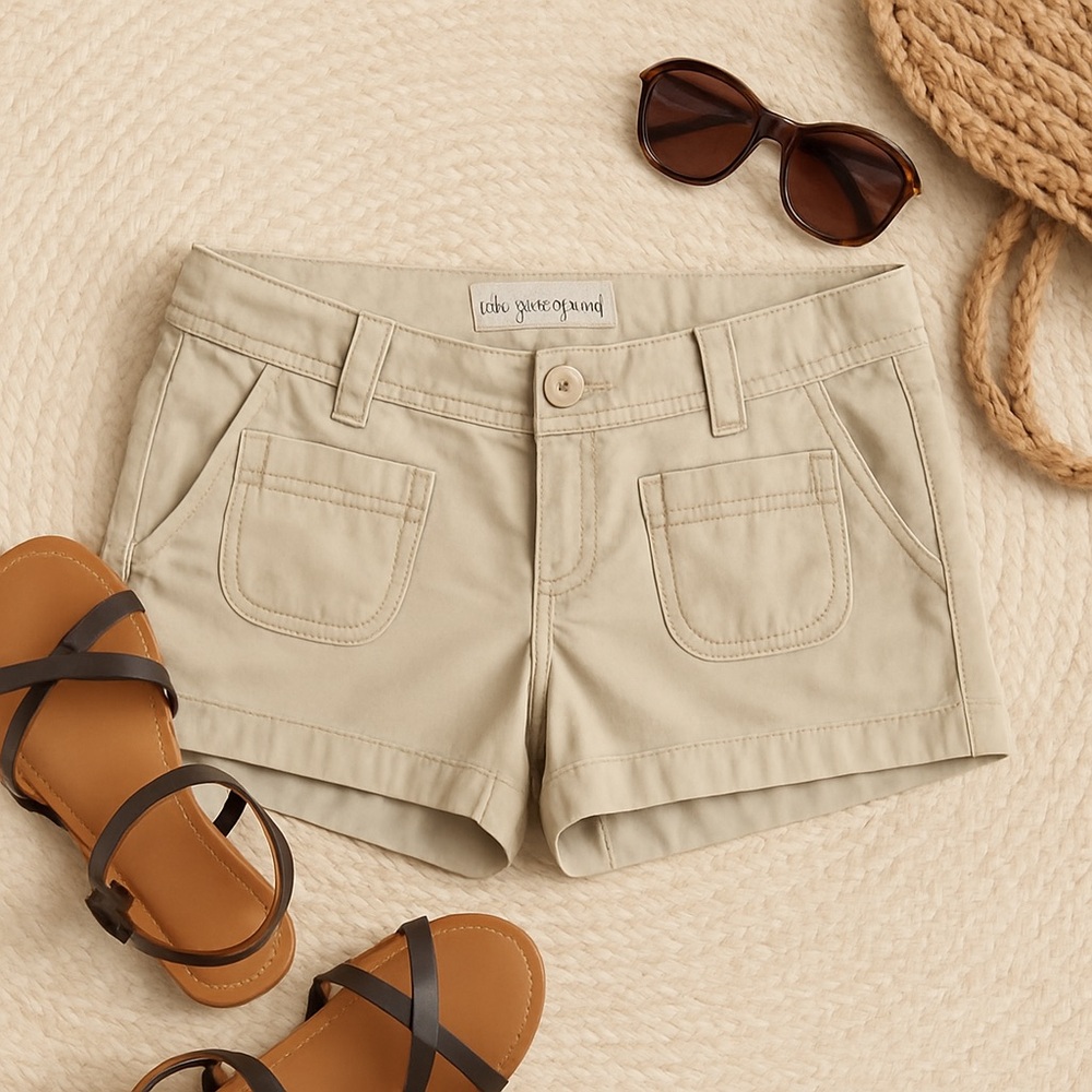 Aeropostale Khaki Shorts | Size 7/8 Juniors | Classic Summer Neutral